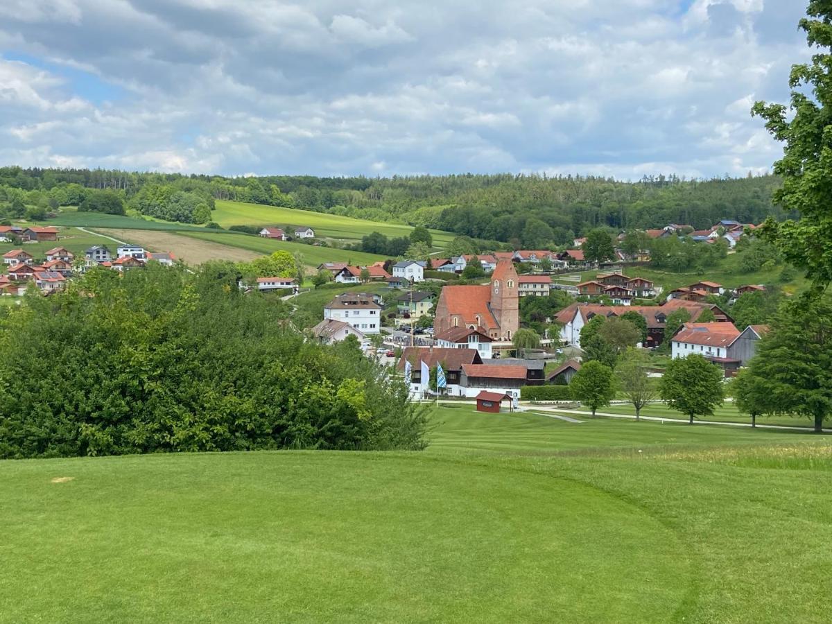 Golfchalet Uttlau Bad Griesbach  Bagian luar foto